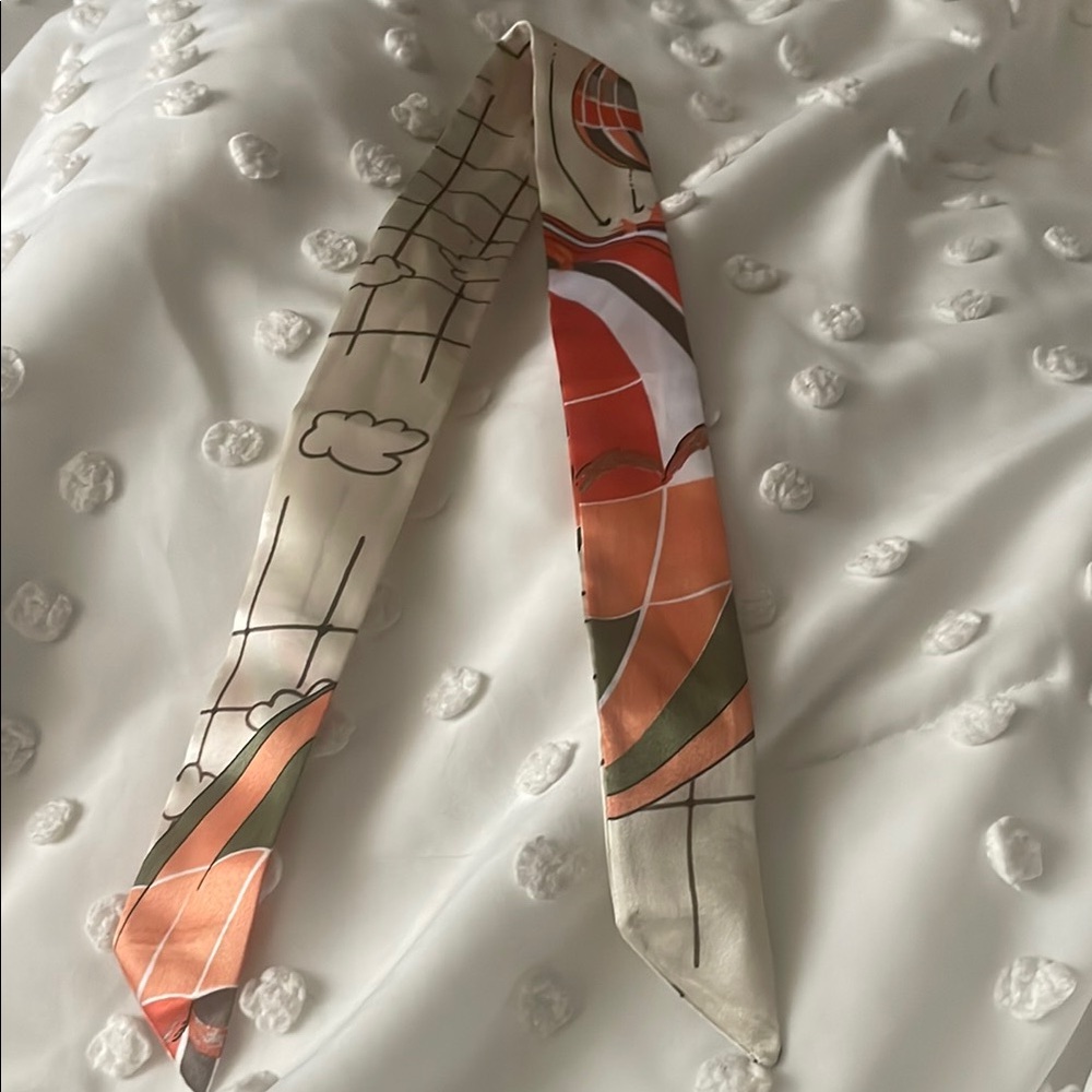 Stylish Silk Scarf with Abstract Design